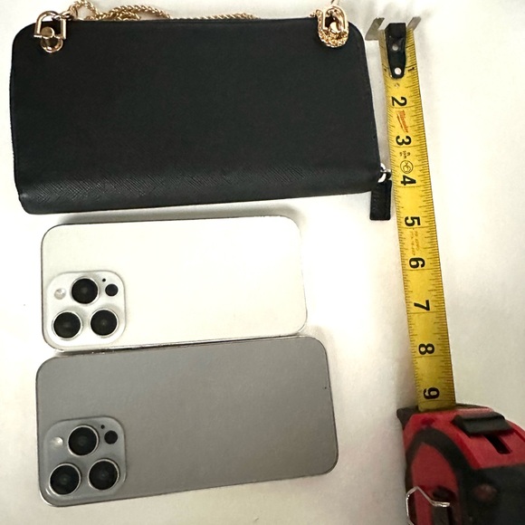 💯 PRADA Logo Black Saffiano Zippered Leather Wallet of Chain w/ auth card - Picture 11 of 12